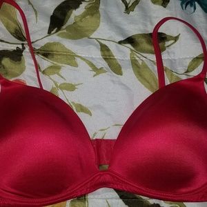 38C Wireless Victoria's Secret Bra